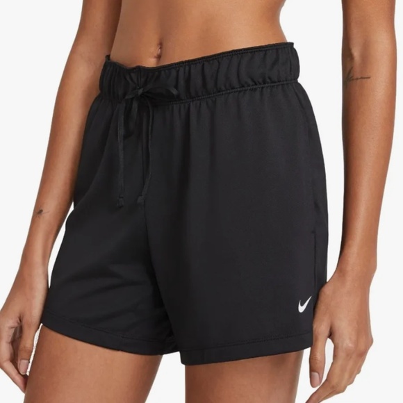 Nike Pants - Nike DRI Fit Women’s Shorts DA0319-013 Sz XS